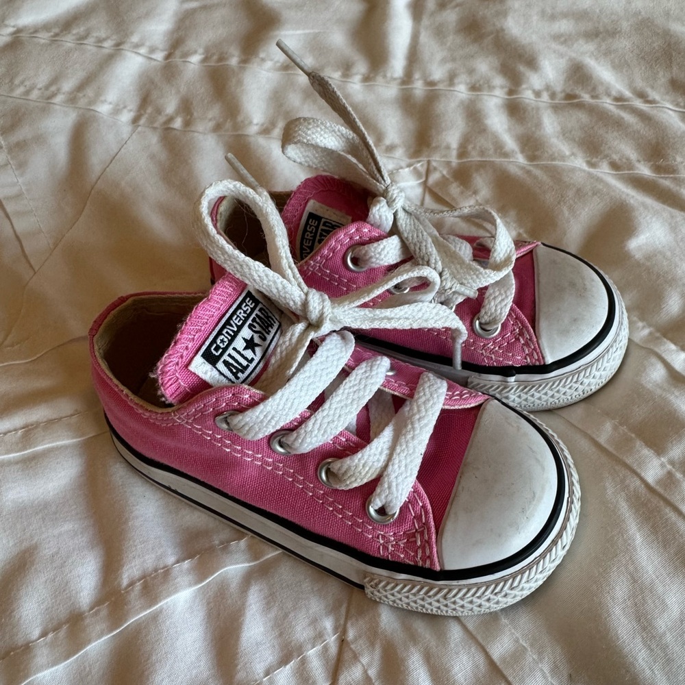 Converse Kids Sneakers in Pink and White
